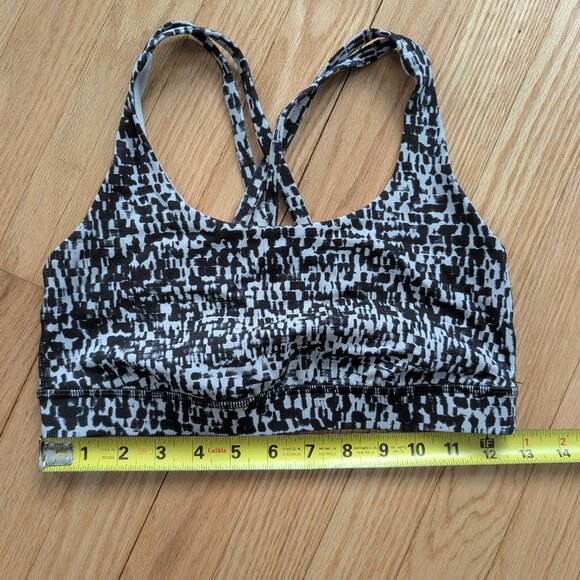 EUC Lululemon Energy Bra size 6 Medium Support Urban Block Ice Grey Black Sports - Picture 5 of 5